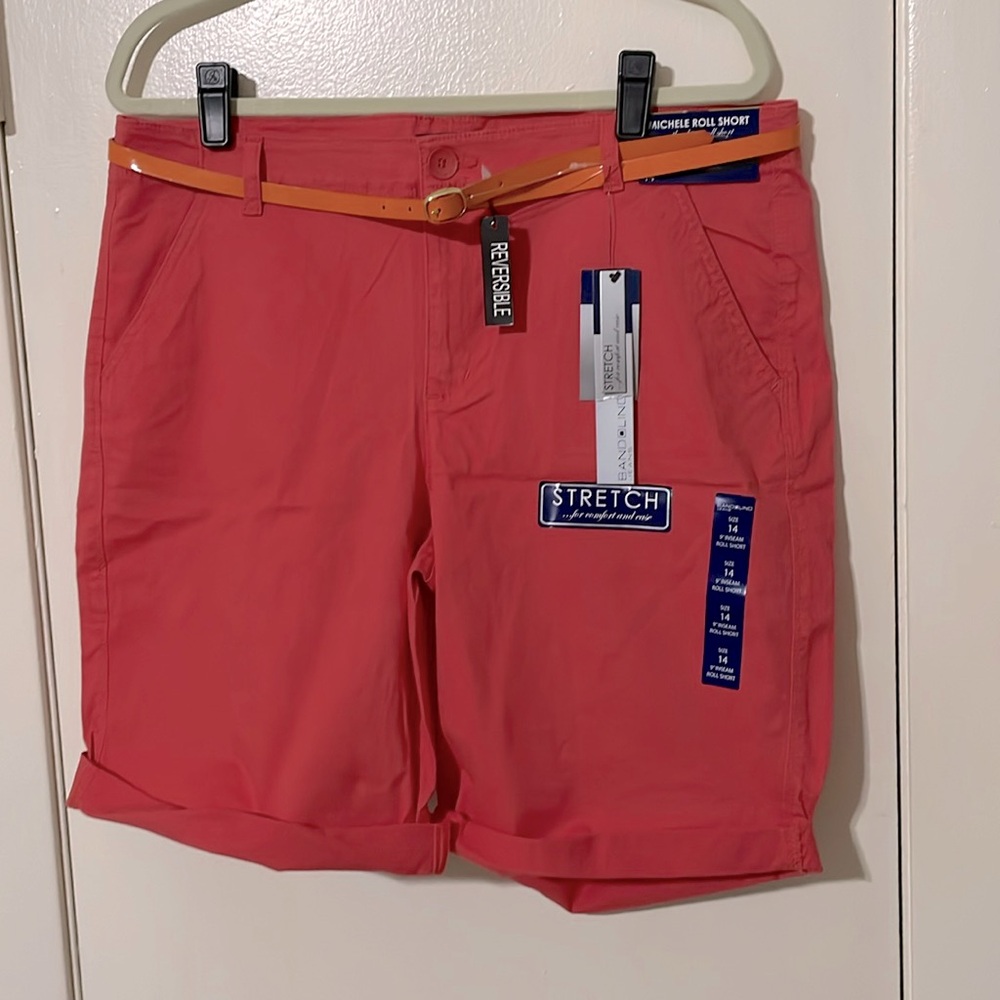Bandolino Michele Roll Shorts Size 14 Coral Color NWT